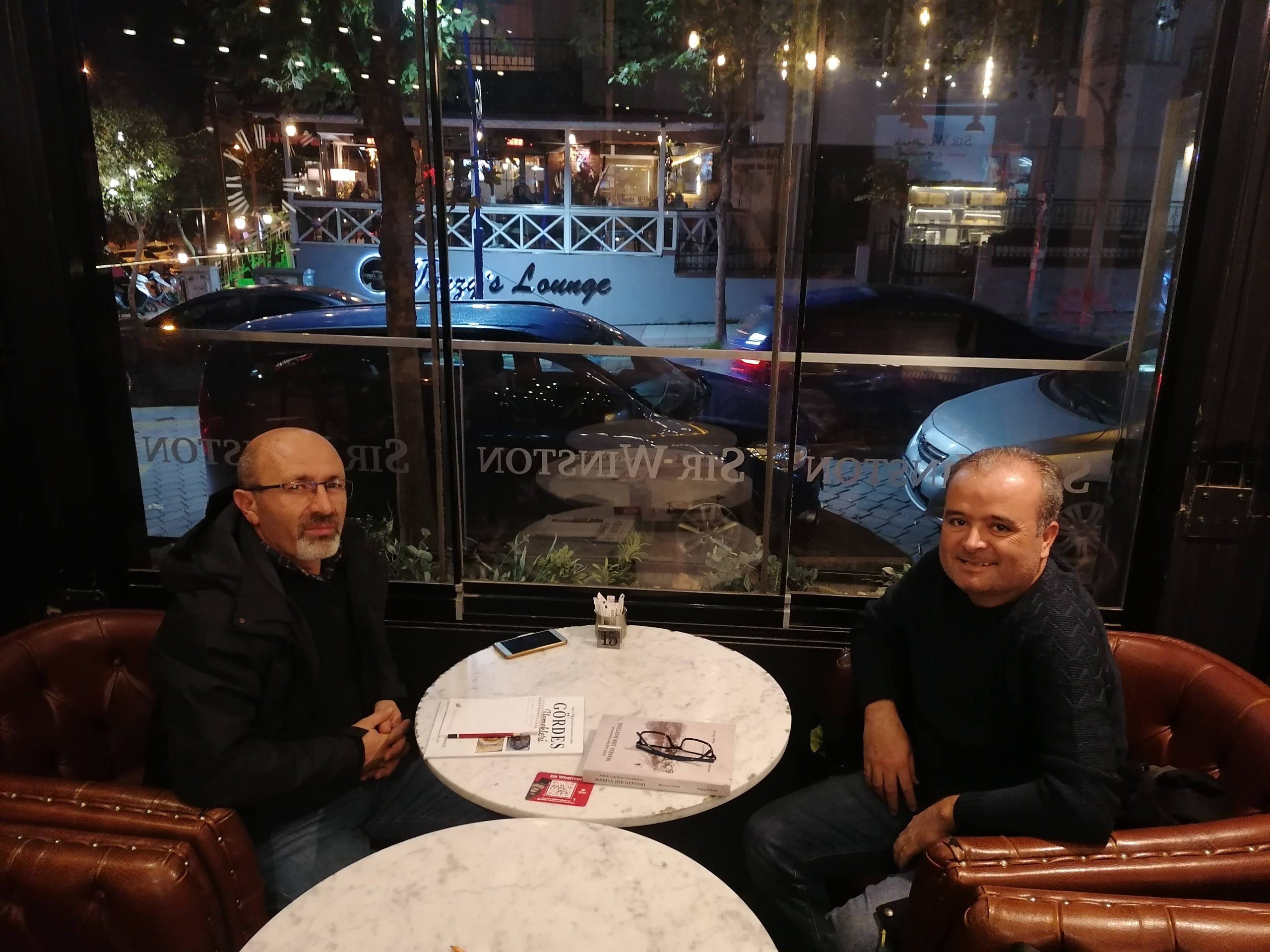 Bir öğretmen olan Şair Mustafa Ören’i edebiyat dünyası ilk olarak